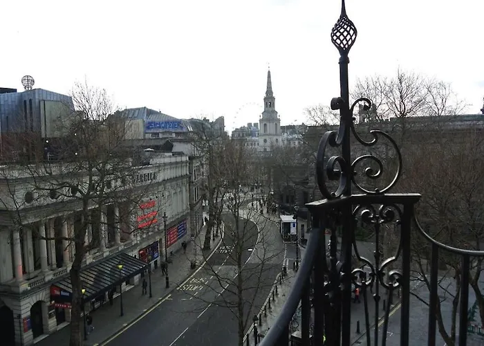 1 Bedroom Apartment In Leicester Square