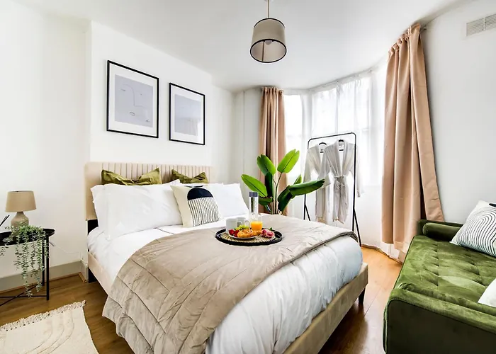 Heart Of Hackney - 2Bed Garden Flat Sleeps 6