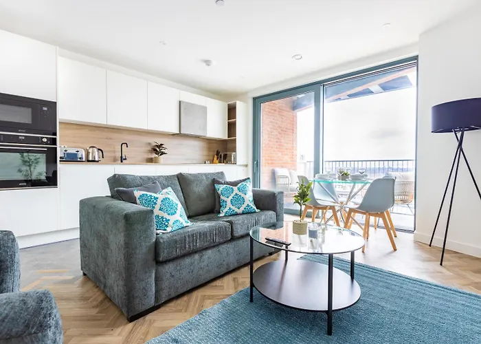 Modern 2Bd Flat In Canary Wharf With City And River Views