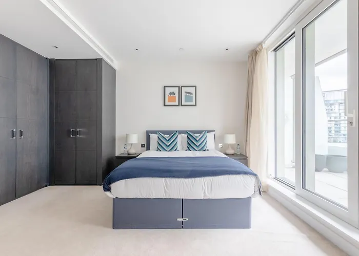 Luxury 2 Bed 2 Bath Close To Chelsea