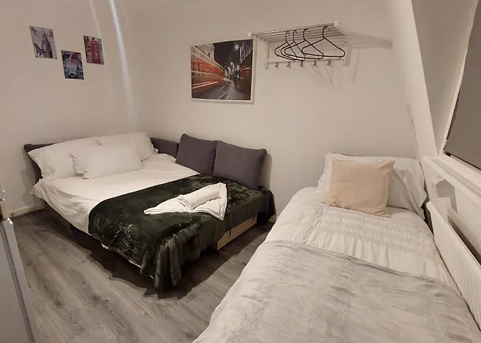 2-Bed Apartment In King\'S Cross Central London