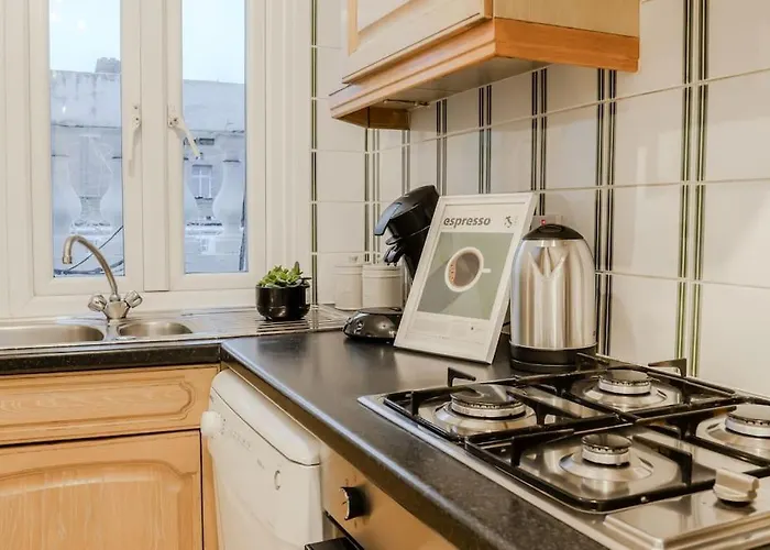 Beautiful 2Bed Apt By Hyde Park