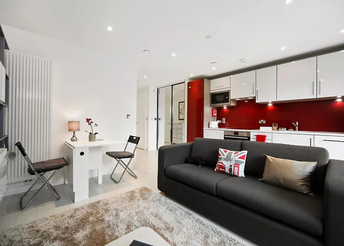 Cool Dalston Studio With Balcony And Gym