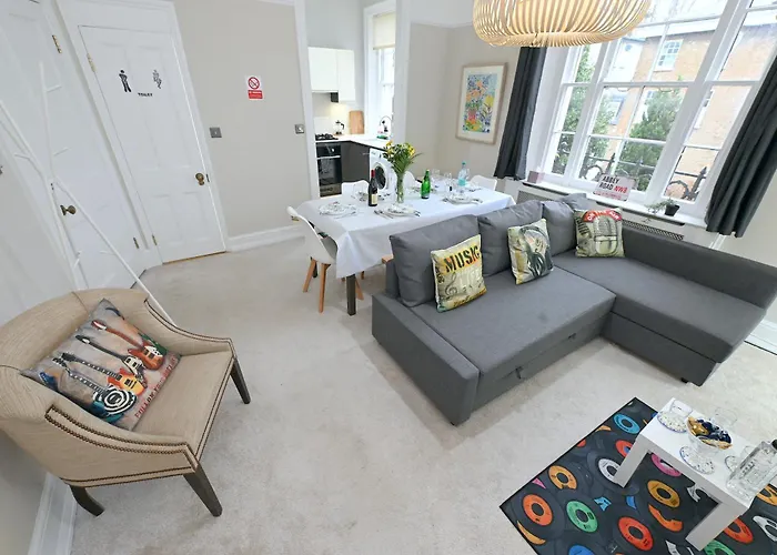 Stunning 4 Bedroom Flat In Regent\'S Park - Abbey Rd