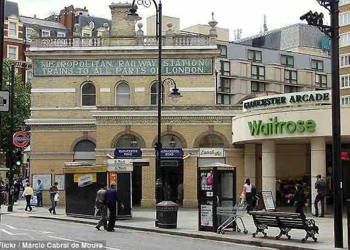Spacious Flat In The Most Desirable Area Of London