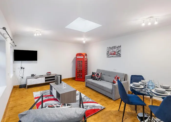 Iconic London Apartment
