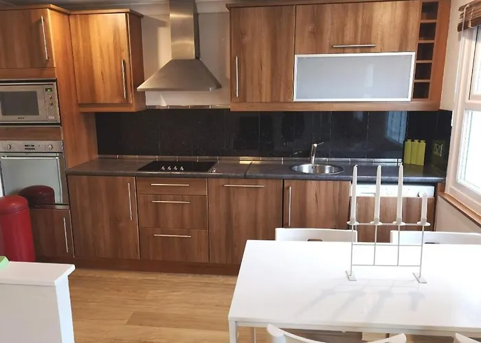 Pimlico Sw1 - Location Location! Light And Spacious One Bedroom Apartment In A Stunning Victorian Building. Great Storage!