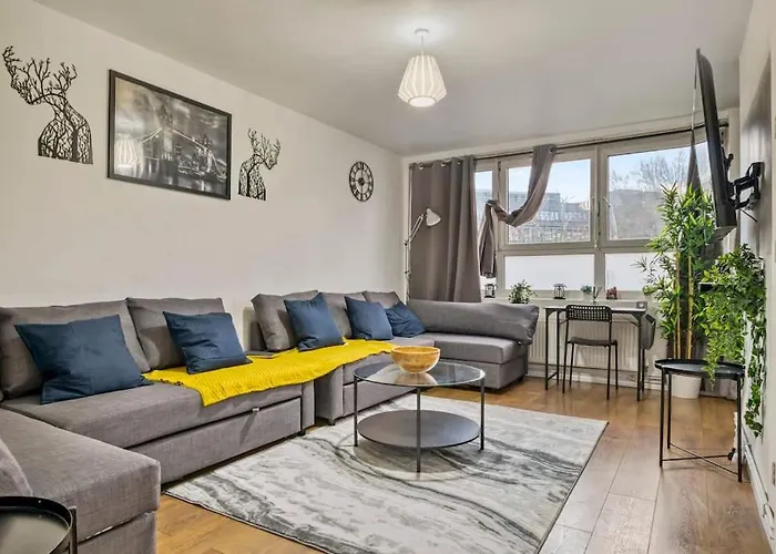 Peaceful 2-Bed South Bank