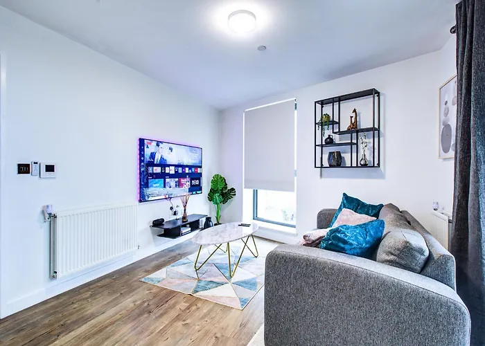 Luxee Apartment By Excel
