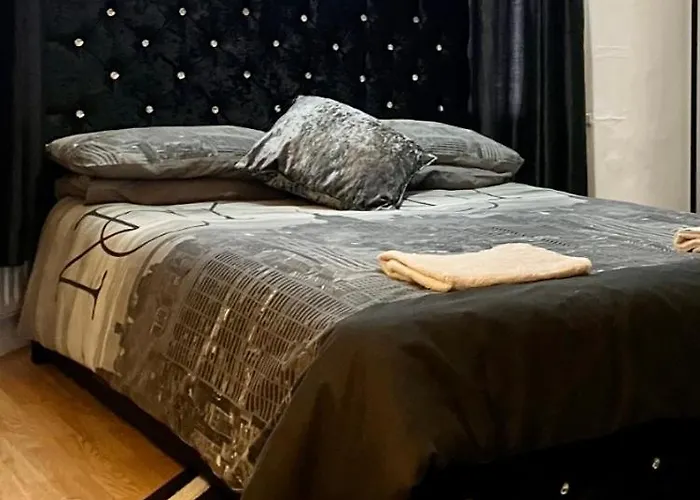 Comfy Rooms. Shared East London Homestay.
