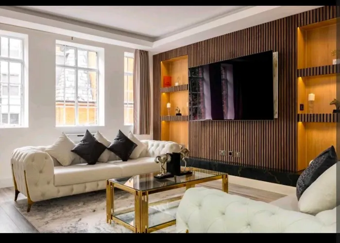 Luxury 4 Bed Knights Bridge