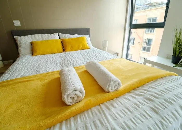 Modern 2 Bed Flat In East London