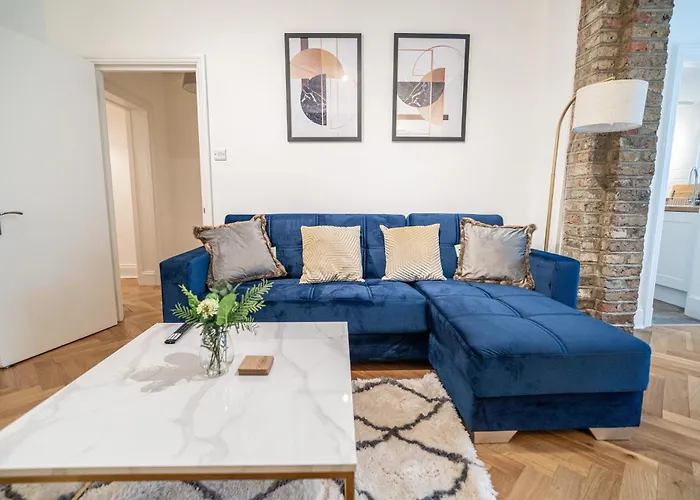 One-Bed Flat Angel, Islington