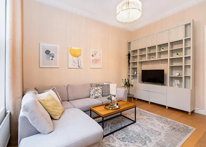 Bright & Charming 2Br Flat Wbalcony In Maida Vale