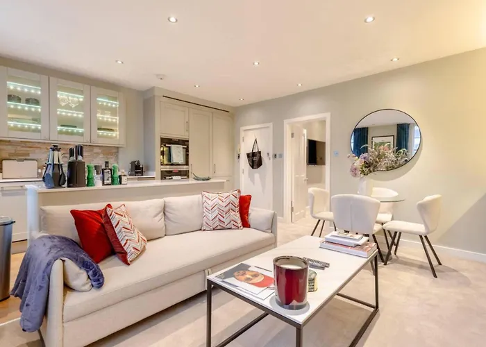 Elegant 1Bd Flat In The Heart Of Notting Hill!