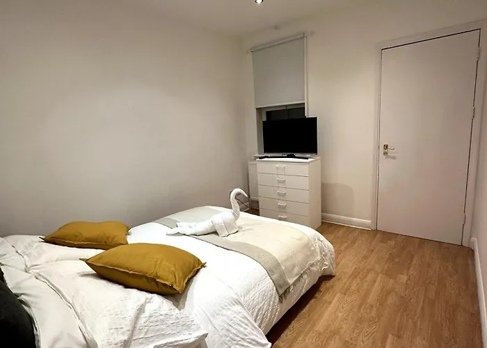 Apartamento Con Ambiente 100% Familiar En Zona Tranquila De Londres