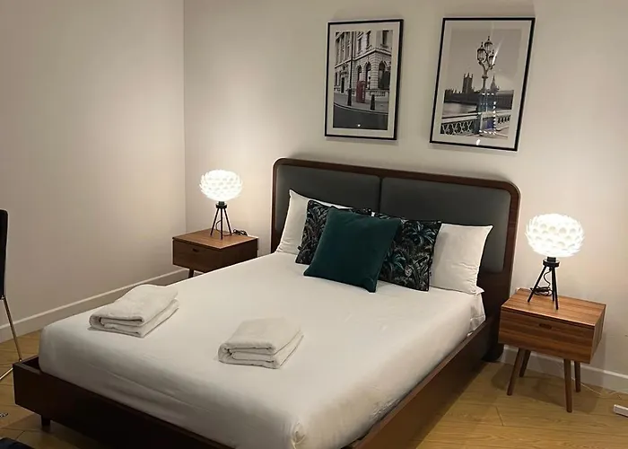 Tranquil 1 Bedroom Retreat In Piccadilly Vr4