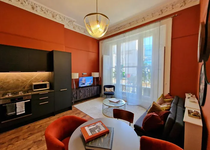 Beautiful Victorian Home In Hyde Park By Tube Stations - No Stairs