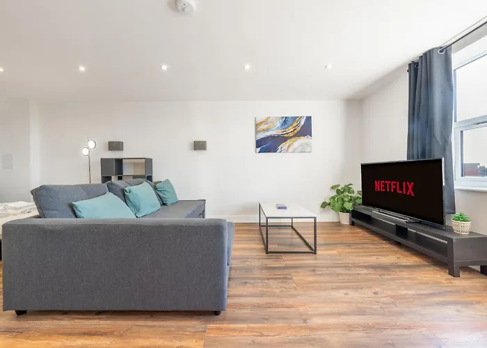 4 West London Brand New Loft