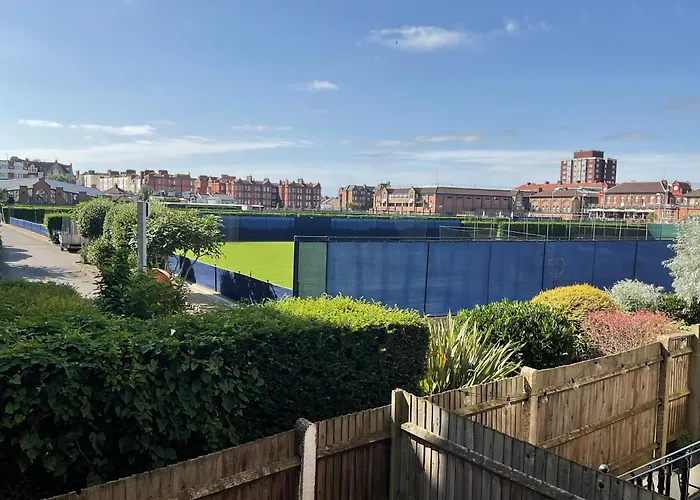 Queens View