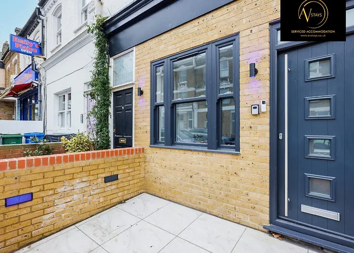 2 Bedroom Apartment By Av Stays Short Lets Southwark London