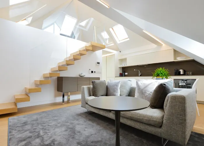 Soho Penthouse By Concept Apartments