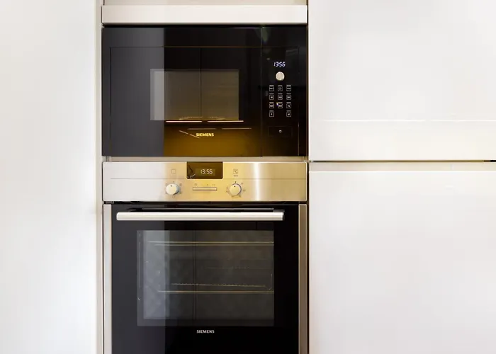 Spitafields 2 Bed Shoreditch Apartment