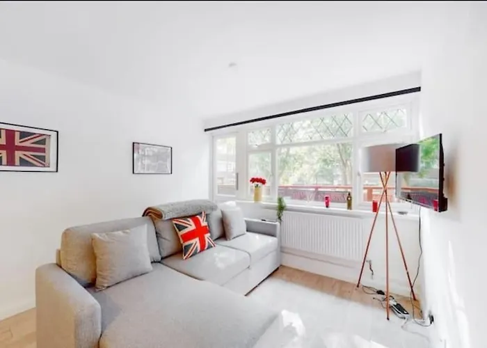 Modern 4 Bedroom In Kings Cross With Garden