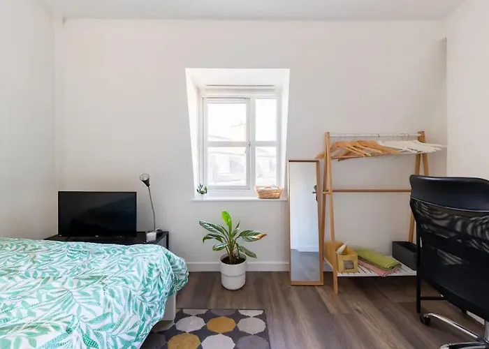 Private Bedroom In London Euston