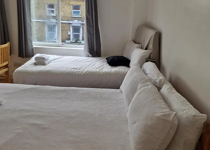 Urban Retreat Studio Camberwell Zone 2