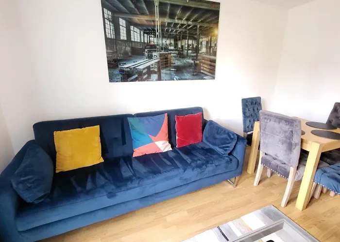Garland Central City Apartment London 2