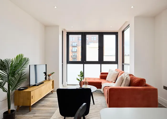 The Harlesden Breakout - Glamorous 2Bdr Flat