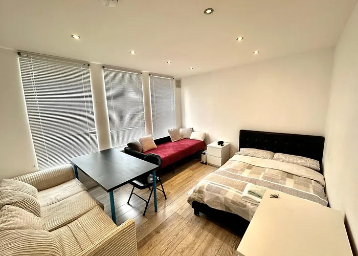2 Minutes From Oxford Street Private Room D