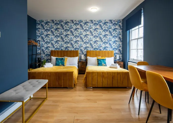 Adorable, Comfy Flat Walk Paddington/Elizabeth Stn