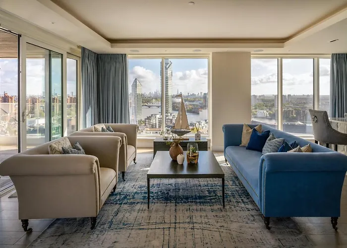 Luxury Riverside Residence