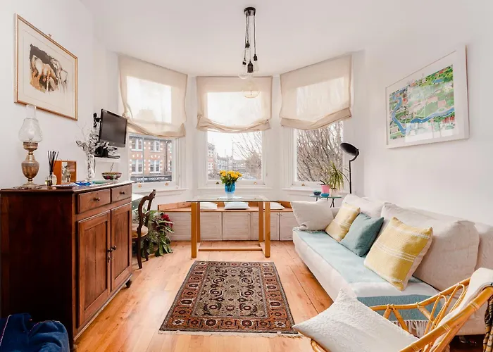 Lovely 1 Bed With Large Terrace