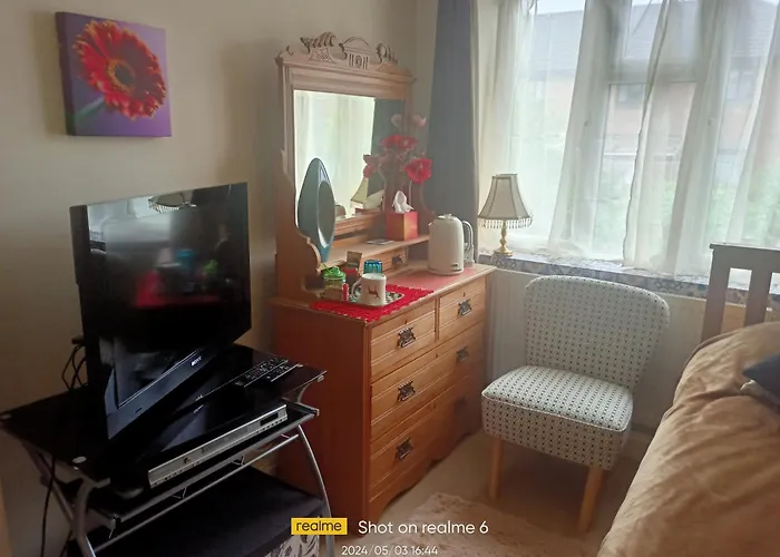 Goldy\'S Place In E17 Room2