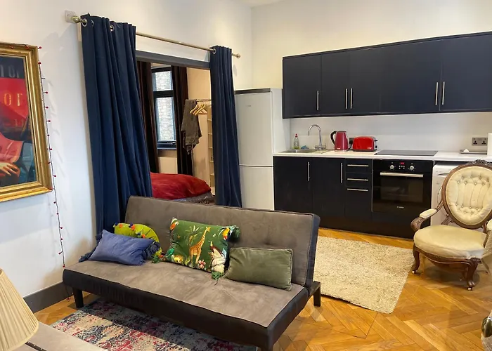 Lovely Flat In Chiswick W4