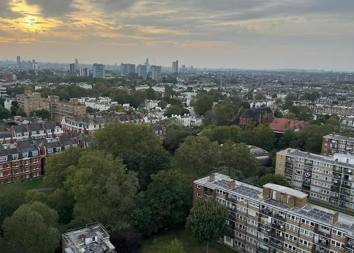 Two Bedroom Apartment Edgware Road