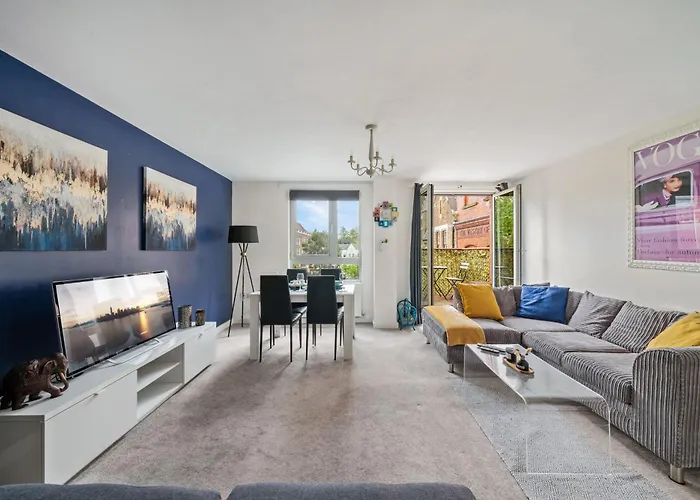 Modern 2 Bedroom Apartment In Islington Close To Station