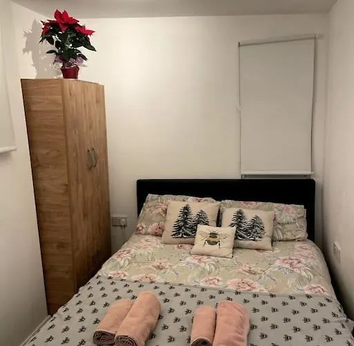 Lovely Flat In Heart Of London