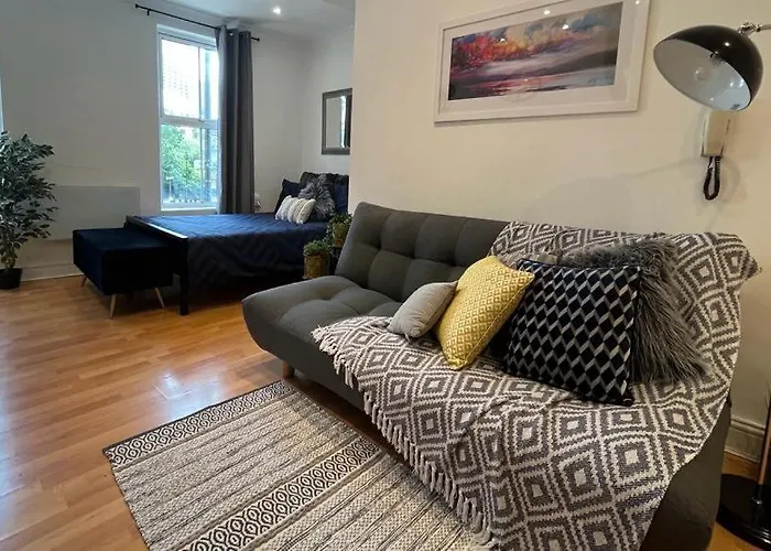 Studio Apartment In Barbican / Farringdon