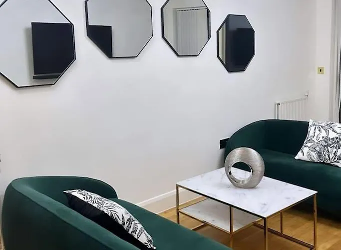 Cosy 1 Bed Apartment Near Excel London