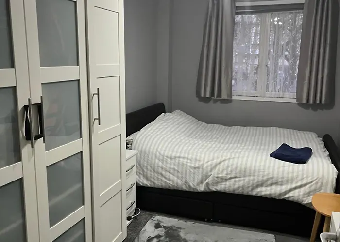 Spacious Central London Double Room