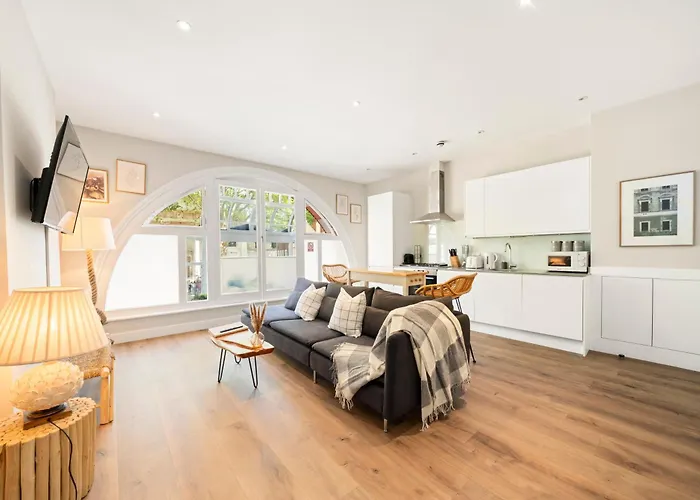 Comfortable Apartments In Shoreditch High Street
