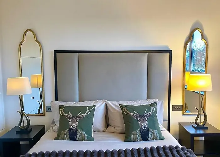 Le Cheval Suite - Chelsea