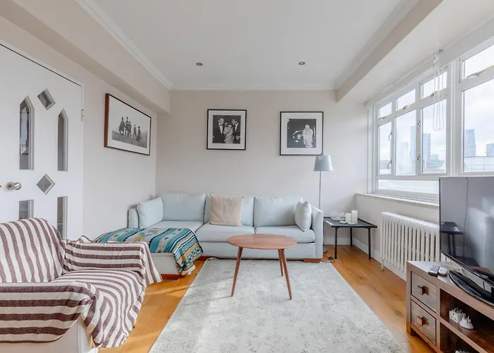 Superbly Located 2Bd Flat Heart Of Pimlico!