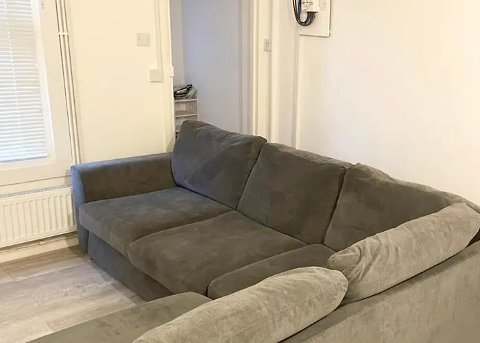 1 Bedroom Cosy Spacious