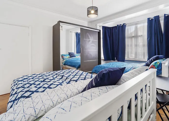 Cosy N22 Apartment Sleeps 6