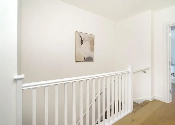 Serene 3Br Family Retreat In Elephant And Castle